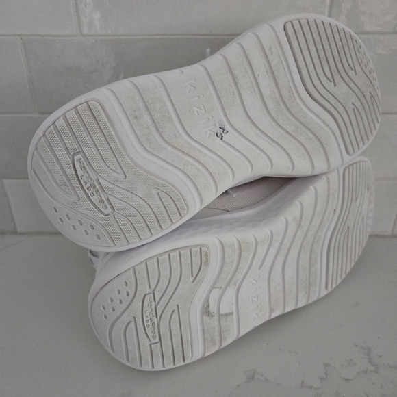 Kizik Athens Hands Free Knit Sneaker Slip On Laces White Women's Size 7.5 WIDE - Picture 6 of 8